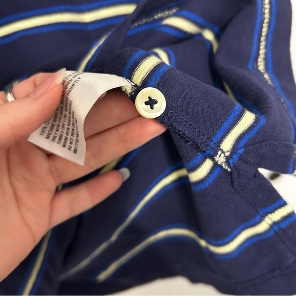 MERONA the Ultimate Polo Size Medium, Navy In Color - Picture 6 of 9